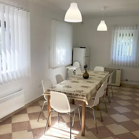 Geri Apartament *