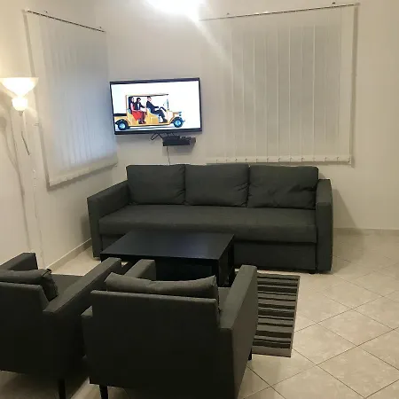 Geri Apartament